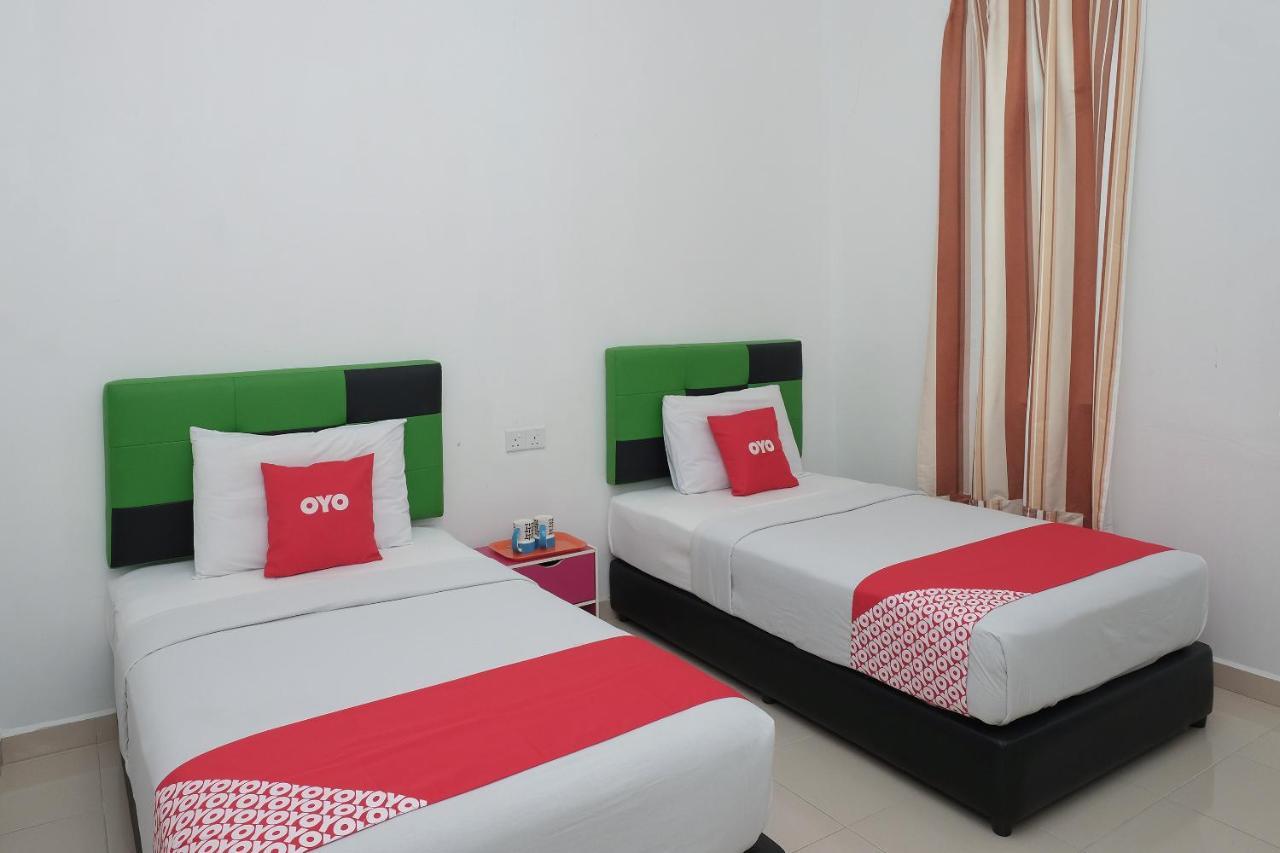 קואלה רומפין Oyo 90005 Dc Villa Guest House מראה חיצוני תמונה