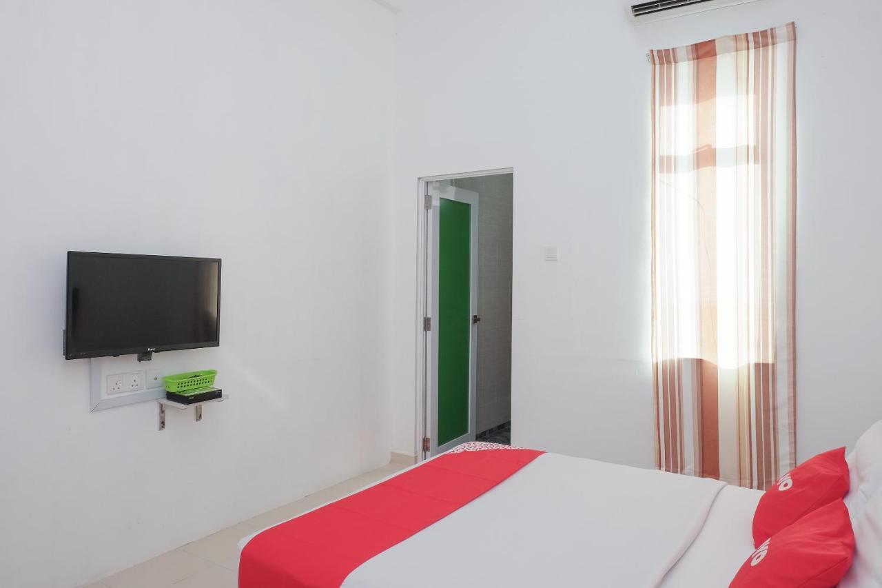 קואלה רומפין Oyo 90005 Dc Villa Guest House מראה חיצוני תמונה