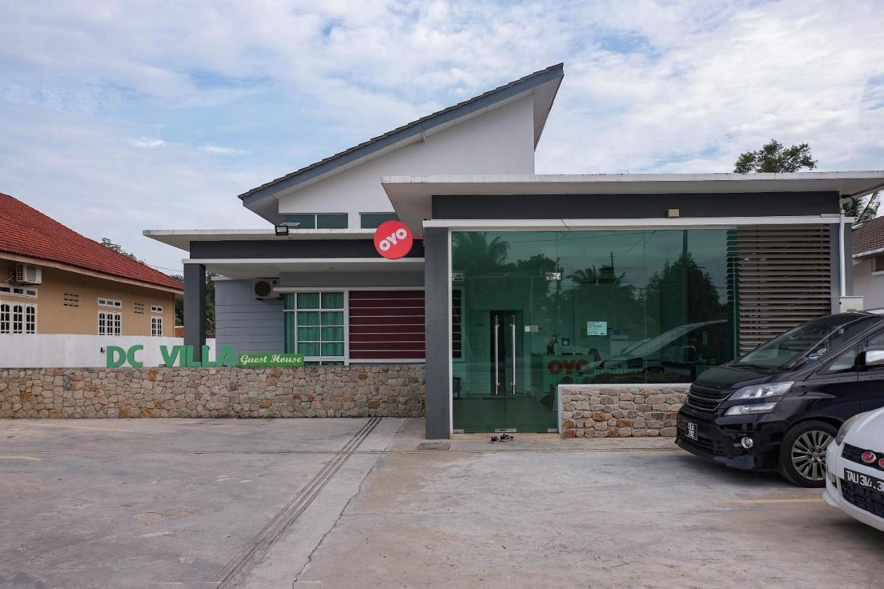 קואלה רומפין Oyo 90005 Dc Villa Guest House מראה חיצוני תמונה